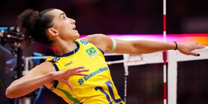 Gabi Guimarães é segunda melhor jogadora de vôlei do mundo Gabi Guimarães é segunda melhor jogadora de vôlei do mundo em 2025