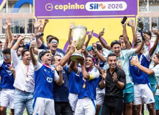 Cruzeiro bate São Paulo e fatura bicampeonato da Copinha após 19 anos Cruzeiro bate São Paulo e fatura bicampeonato da Copinha após 19 anos