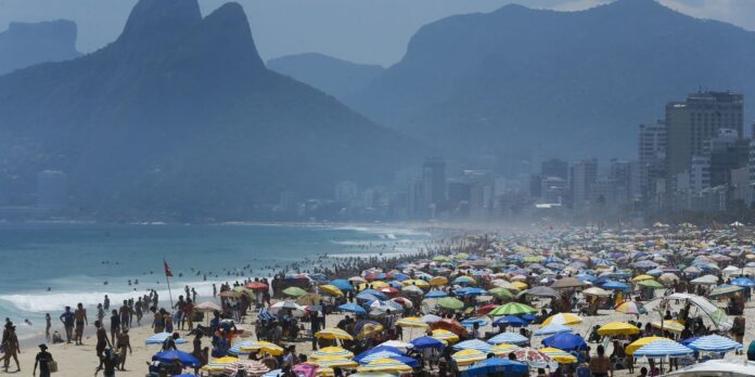 Especialista alerta para golpes em aluguéis de casas no verão