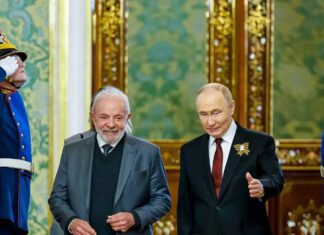 Lula Conversa Por Telefone Com Putin Sobre Crise Na Venezuela Lula Conversa Por Telefone Com Putin Sobre Crise Na Venezuela
