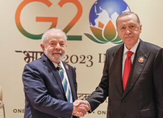 Lula e Erdogan, presidente da Turquia, conversam sobre Gaza e COP Lula e Erdogan, presidente da Turquia, conversam sobre Gaza e COP