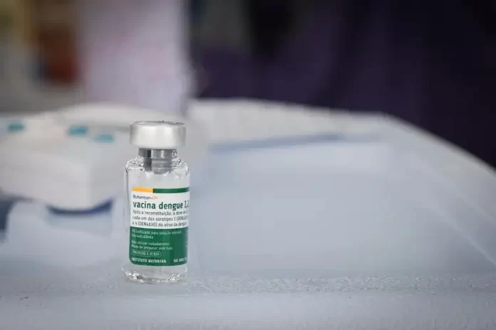 SUS Anuncia Vacinação De Profissionais De Saúde Contra A Dengue