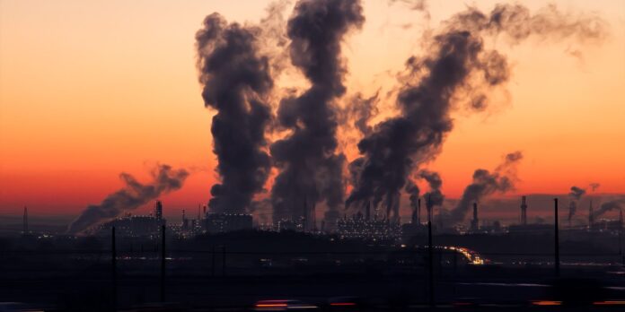 Sair da Convenção do Clima "é gol contra" dos EUA, diz Stiell
