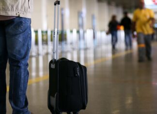 Suspensão de novos vistos de imigração para os EUA começa nesta quarta Suspensão de novos vistos de imigração para os EUA começa nesta quarta