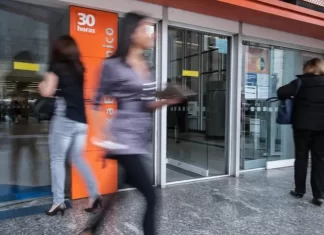 Agências Bancárias Retomam Atendimento Presencial Nesta Sexta-feira Após Feriados