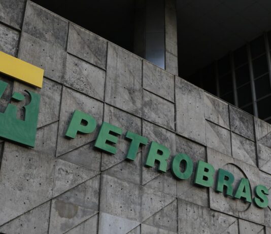 Petrobras vai buscar petróleo na margem equatorial da Costa do Marfim