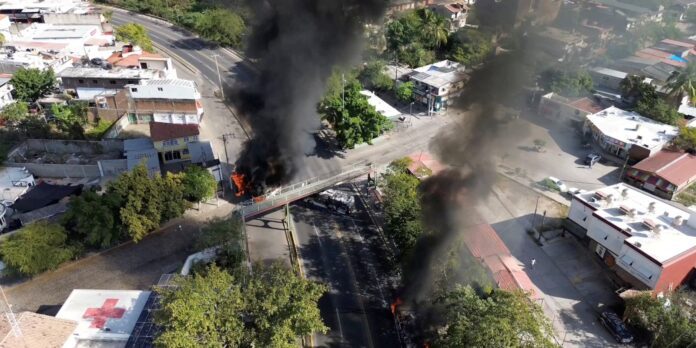 Após onda de violência, situação no México começa a ser Após onda de violência, situação no México começa a ser normalizada