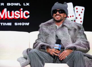 Bad Bunny, vencedor do Grammy e crítico de Trump, canta no Super Bowl Bad Bunny, vencedor do Grammy e crítico de Trump, canta no Super Bowl