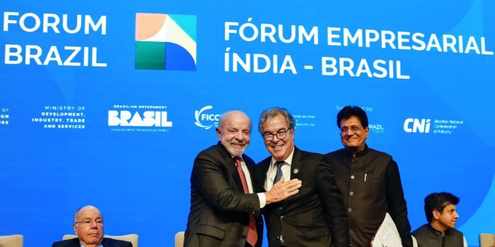 Brasil e Índia fazem parceria para produção de medicamentos

