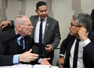 CPI Aprova Convites Para Ouvir Moraes E Toffoli Sobre Caso Banco Master CPI Aprova Convites Para Ouvir Moraes E Toffoli Sobre Caso Banco Master