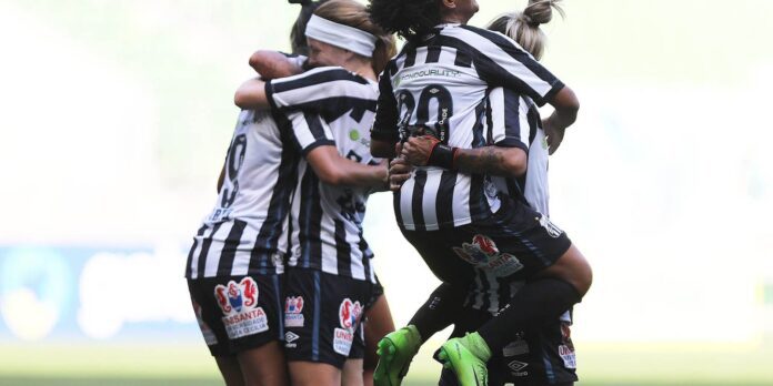 Paulistas batem gaúchas no fim da 1ª rodada do Brasileirão Paulistas batem gaúchas no fim da 1ª rodada do Brasileirão Feminino