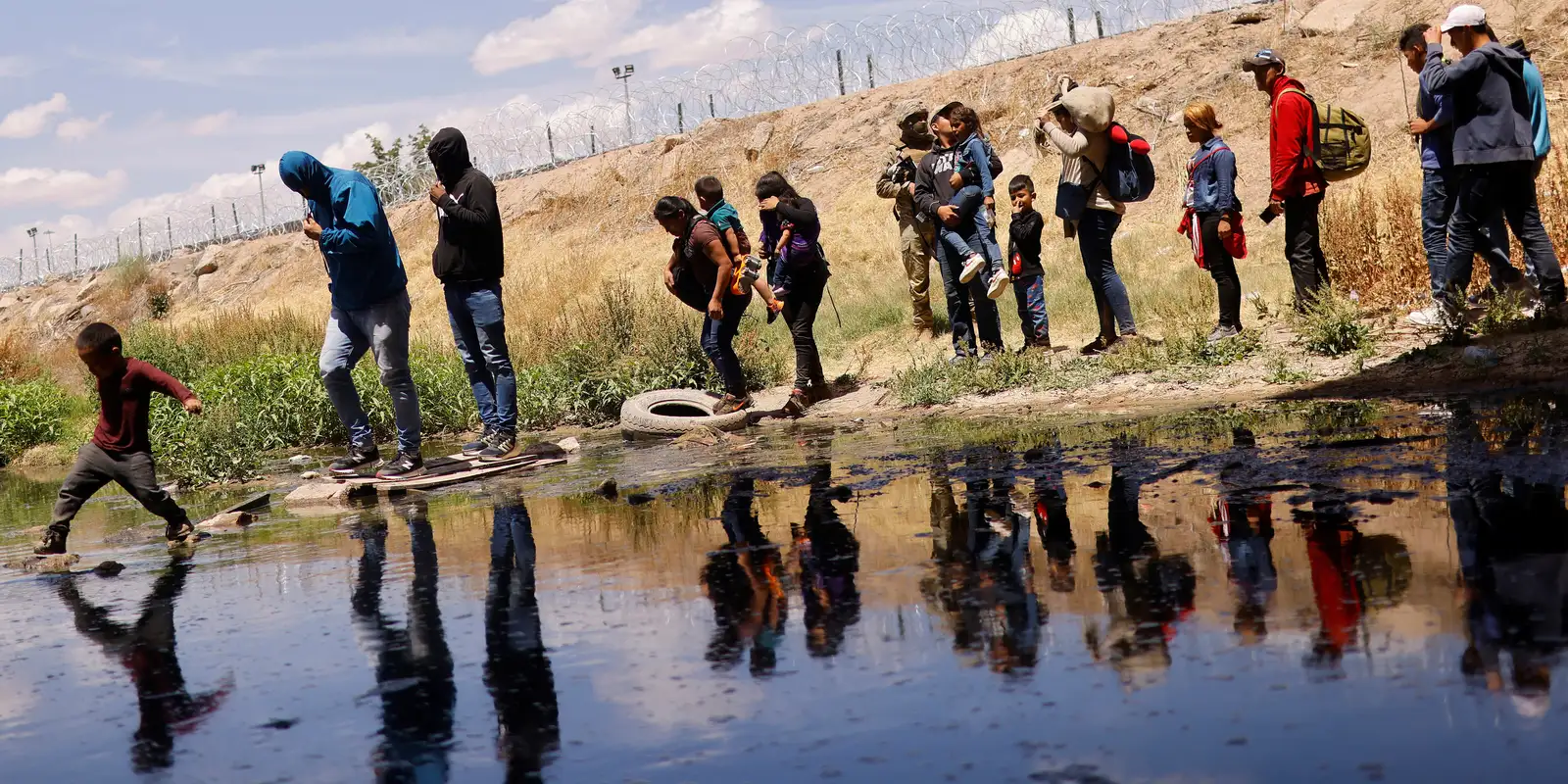 Quase 8 mil pessoas morreram em rotas migratórias em 2025 Quase 8 mil pessoas morreram em rotas migratórias em 2025