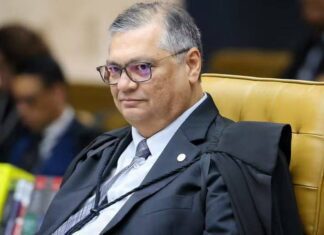 STF Manda Cortar Penduricalhos Para Conter Supersalários STF Manda Cortar Penduricalhos Para Conter Supersalários