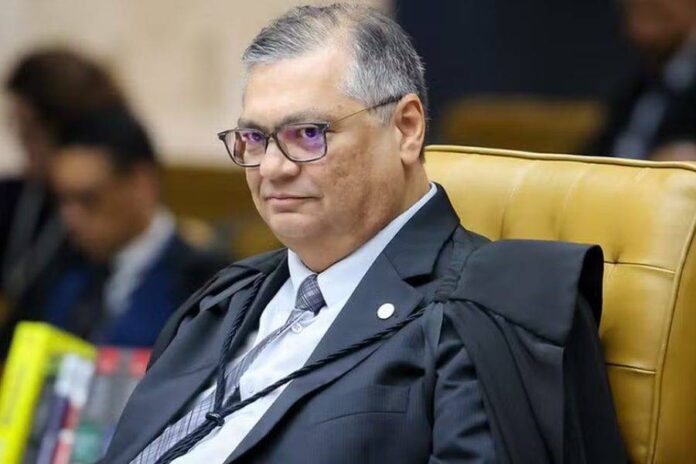 STF Manda Cortar Penduricalhos Para Conter Supersalários