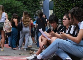 Instituto oferta videoaulas de português a alunos do ensino médio