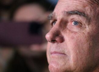 Bolsonaro é Internado Na UTI Após Novo Diagnóstico: Saiba O Que Aconteceu Bolsonaro é Internado Na UTI Após Novo Diagnóstico: Saiba O Que Aconteceu