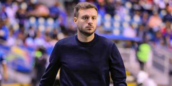 Botafogo demite técnico Martín Anselmi Botafogo demite técnico Martín Anselmi