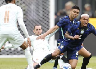 Brasil joga mal e perde de 2 a 1 para a França nos EUA Brasil joga mal e perde de 2 a 1 para a França nos EUA