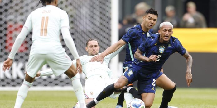 Brasil joga mal e perde de 2 a 1 para Brasil joga mal e perde de 2 a 1 para a França nos EUA