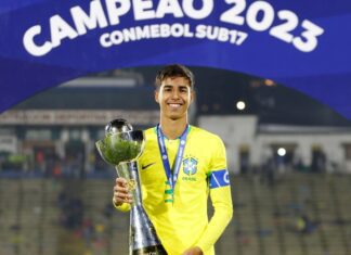 Carlo Ancelotti convoca o zagueiro Vitor Reis, do Girona Carlo Ancelotti convoca o zagueiro Vitor Reis, do Girona