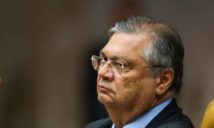 Dino Acaba Com Aposentadoria Compulsória Como Punição A Juízes; Veja Mudanças