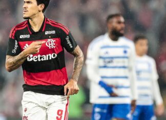 Flamengo vence Cruzeiro com gols de Pedro e Carrascal Flamengo vence Cruzeiro com gols de Pedro e Carrascal