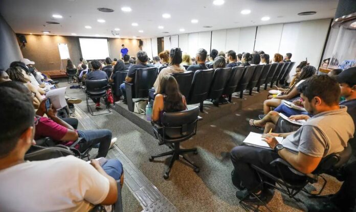 Governo Convoca Candidatos Para Vagas Remanescentes Do “Enem Dos Concursos” Governo Convoca Candidatos Para Vagas Remanescentes Do “Enem Dos Concursos”