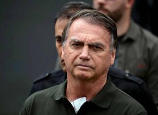 Jair Bolsonaro Apresenta Melhora Na Função Renal, Mas Segue Na UTI Em Brasília Jair Bolsonaro Apresenta Melhora Na Função Renal, Mas Segue Na UTI Em Brasília