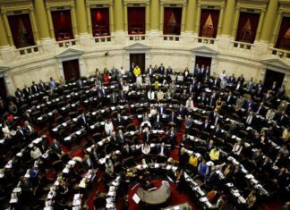 Justiça argentina barra trechos da reforma trabalhista de Milei Justiça argentina barra trechos da reforma trabalhista de Milei