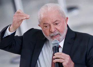 Lula diz que Brasil será respeitado no mundo do crime Lula diz que Brasil será respeitado no mundo do crime