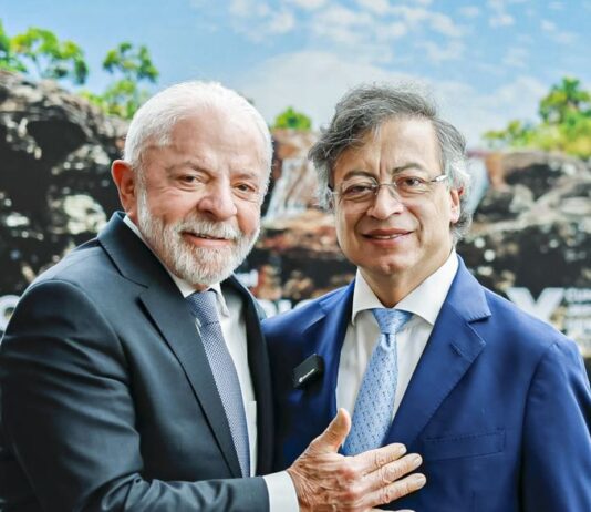 Lula e Petro defendem fortalecimento do multilateralismo regional Lula e Petro defendem fortalecimento do multilateralismo regional