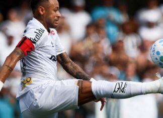 Neymar passa em branco na véspera de última convocação antes da Copa Neymar passa em branco na véspera de última convocação antes da Copa