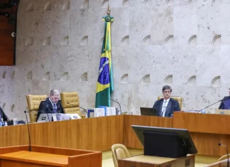 STF Retoma Julgamento Sobre Suspensão De Penduricalhos Acima Do Teto STF Retoma Julgamento Sobre Suspensão De Penduricalhos Acima Do Teto