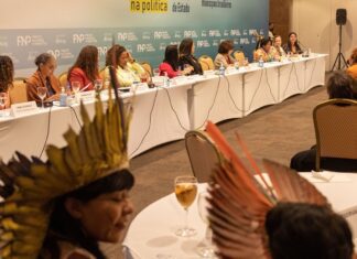 Viva Maria discute PL de iniciativa popular Mais Mulheres na política Viva Maria discute PL de iniciativa popular Mais Mulheres na política