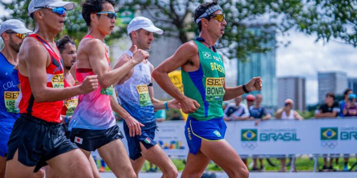 Caio Bonfim e equipe feminina conquistam bronze no Mundial de Caio Bonfim e equipe feminina conquistam bronze no Mundial de Marcha
