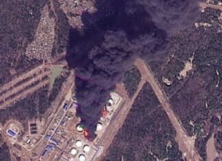 Drones ucranianos atingem instalações petrolíferas russas Drones ucranianos atingem instalações petrolíferas russas