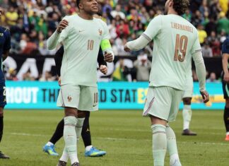 França assume liderança do ranking da Fifa; Brasil cai para 6ª posição França assume liderança do ranking da Fifa; Brasil cai para 6ª posição