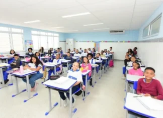 Após Acordo Com O MP-BA, SMED Reabre Matrículas De Escola Municipal No Rio Sena