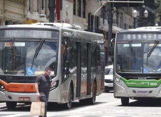 Inflação oficial chega a 0,88% em março, diz IBGE