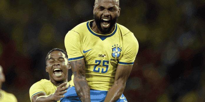 Ancelotti escala 2 times e seleção se despede com goleada sobre Panamá