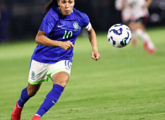 Marta volta à seleção feminina para 2 amistosos contra EUA no Brasil Marta volta à seleção feminina para 2 amistosos contra EUA no Brasil