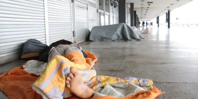 Ministério da Saúde oferece curso para cuidados à população de rua