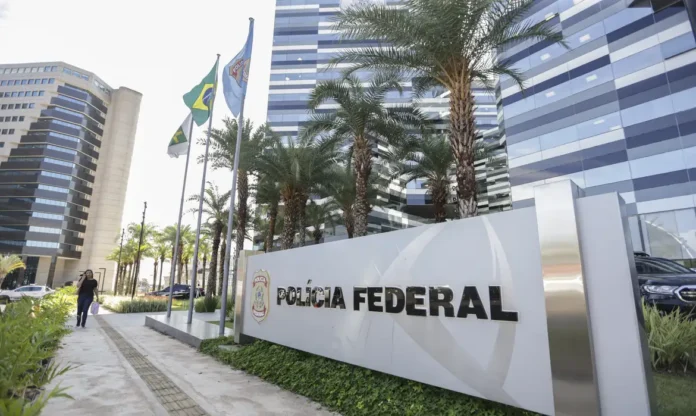 PF Aponta Que Pai De Vorcaro Comandava “A Turma”, Milícia PF Aponta Que Pai De Vorcaro Comandava “A Turma”, Milícia Privada Da Família