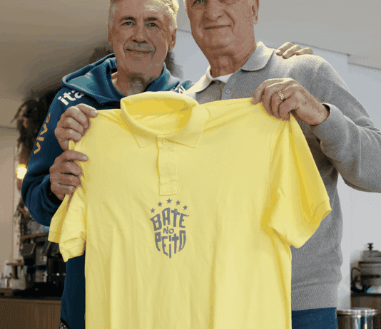 Pentacampeão com a seleção, Felipão é homenageado na Granja Comary Pentacampeão com a seleção, Felipão é homenageado na Granja Comary