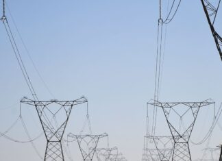 Governo amplia Luz para Todos na Amazônia Legal
