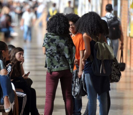 MDIC terá cursos de comércio exterior para mulheres e pessoas negras