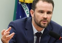 Lula pede a Durigan que avalie possíveis prejuízos de medidas dos EUA