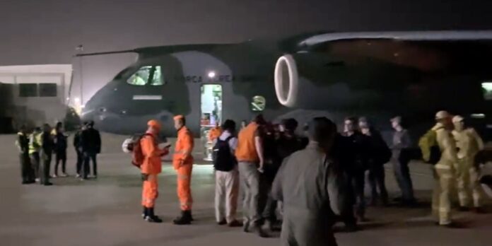 Brasil envia terceiro avião com ajuda humanitária à Venezuela Brasil envia terceiro avião com ajuda humanitária à Venezuela