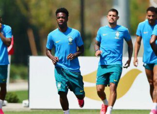 Brasil estreia hoje na Copa do Mundo em jogo contra o Marrocos Brasil estreia hoje na Copa do Mundo em jogo contra o Marrocos