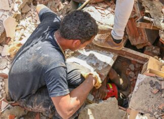 Brasil inicia operações de busca e resgate após terremoto na Venezuela Brasil inicia operações de busca e resgate após terremoto na Venezuela